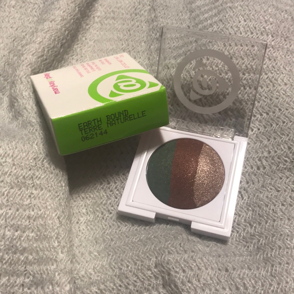 Eyeshadow Trio